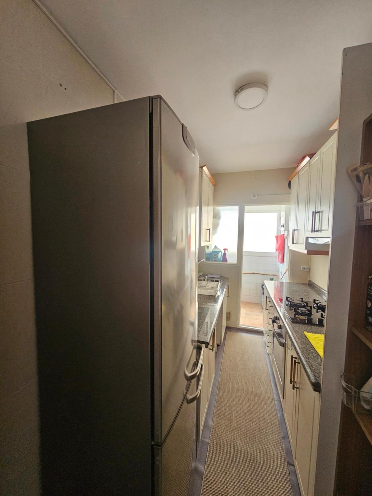 Privada Centro Cerca Tren Maria Zambrano Y Playa Muy Buena Conexion Wifi Kwatera prywatna Malaga