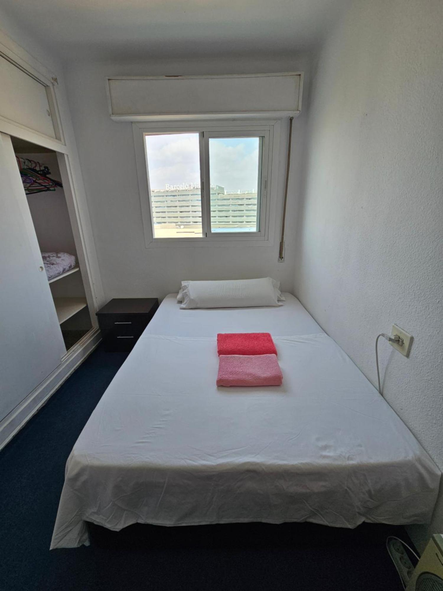 Privada Centro Cerca Tren Maria Zambrano Y Playa Muy Buena Conexion Wifi